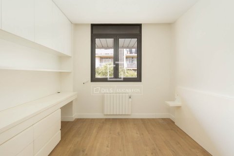 Apartamento en venta en Barcelona, España 3 dormitorios, 103 m2 No. 192564 - foto 5
