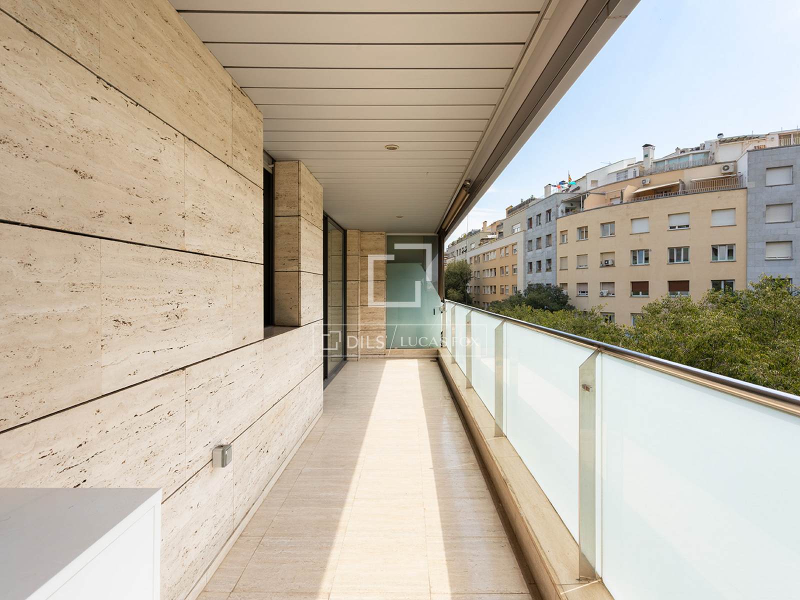 Wohnung in Barcelona, Spanien 3 Schlafzimmer, 103 m2 Nr. 192564