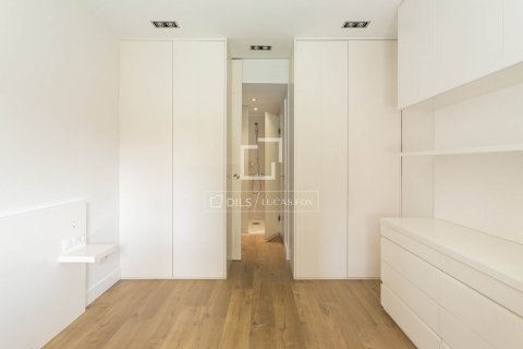 Apartamento en venta en Barcelona, España 3 dormitorios, 103 m2 No. 192564 - foto 20