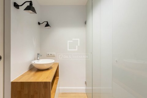 Apartamento en venta en Barcelona, España 3 dormitorios, 103 m2 No. 192564 - foto 23