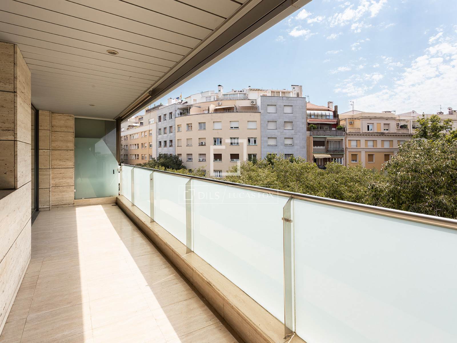 Wohnung in Barcelona, Spanien 3 Schlafzimmer, 103 m2 Nr. 192564