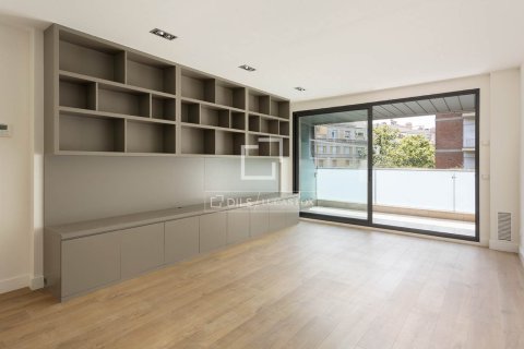 Apartamento en venta en Barcelona, España 3 dormitorios, 103 m2 No. 192564 - foto 9