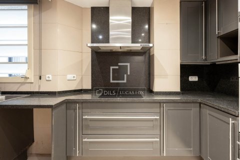 Apartamento en venta en Barcelona, España 3 dormitorios, 103 m2 No. 192564 - foto 16