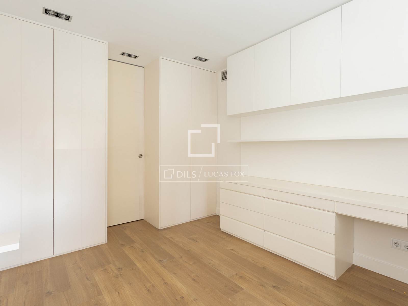 Wohnung in Barcelona, Spanien 3 Schlafzimmer, 103 m2 Nr. 192564