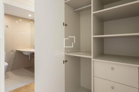 Apartamento en venta en Barcelona, España 3 dormitorios, 103 m2 No. 192564 - foto 30