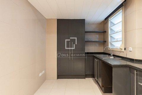 Apartamento en venta en Barcelona, España 3 dormitorios, 103 m2 No. 192564 - foto 15