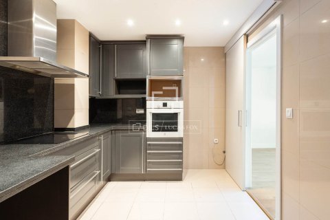 Apartamento en venta en Barcelona, España 3 dormitorios, 103 m2 No. 192564 - foto 17