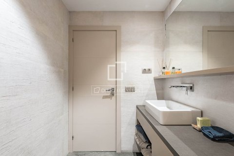 Apartamento en venta en Barcelona, España 4 dormitorios, 177 m2 No. 192565 - foto 22
