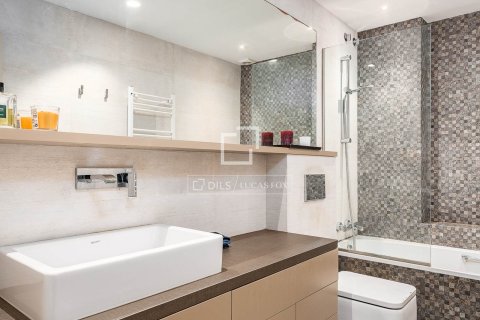 Apartamento en venta en Barcelona, España 4 dormitorios, 177 m2 No. 192565 - foto 21