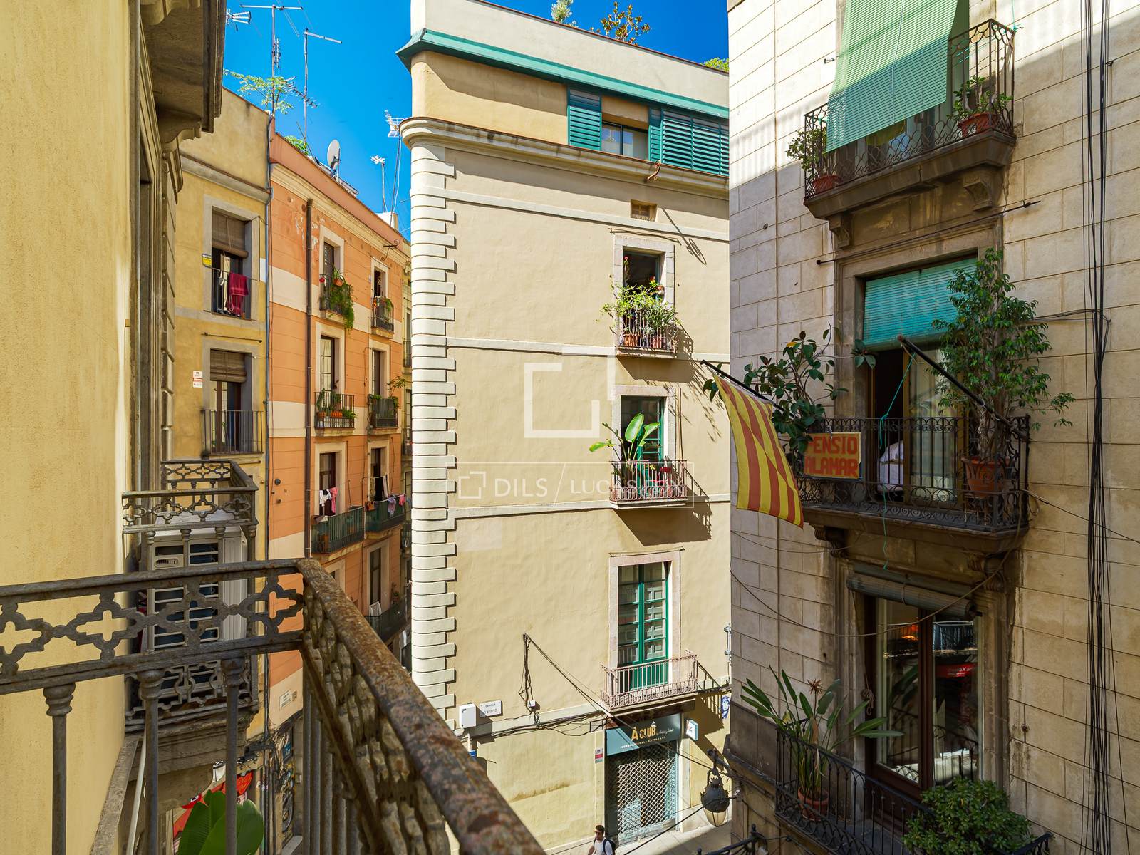 Apartment à Barcelona, Espagne 4 chambres, 193 m2 No. 192560
