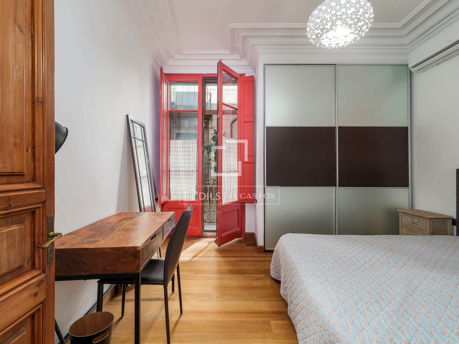 Apartment à Barcelona, Espagne 4 chambres, 193 m2 No. 192560
