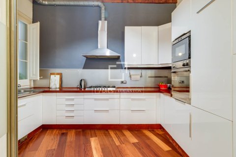 Appartamento in vendita a Barcelona, Spagna 4 camere da letto, 193 mq. N° 192560 - foto 22
