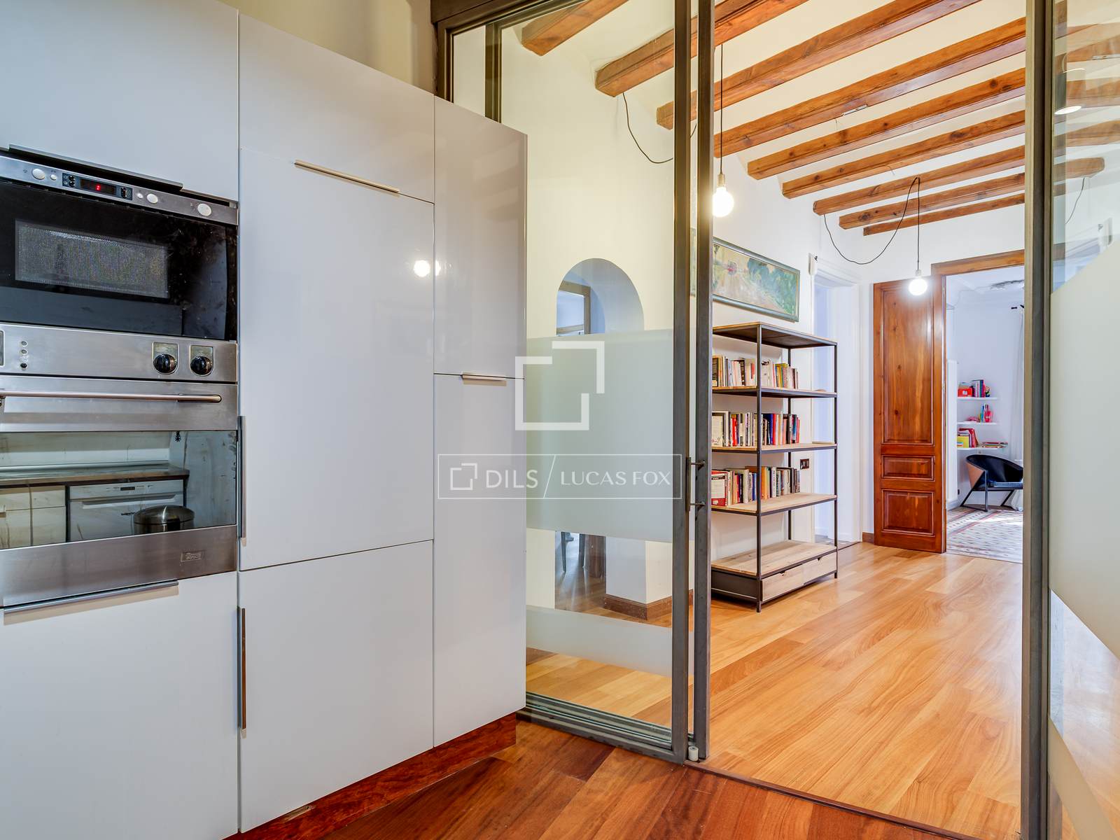Apartment à Barcelona, Espagne 4 chambres, 193 m2 No. 192560