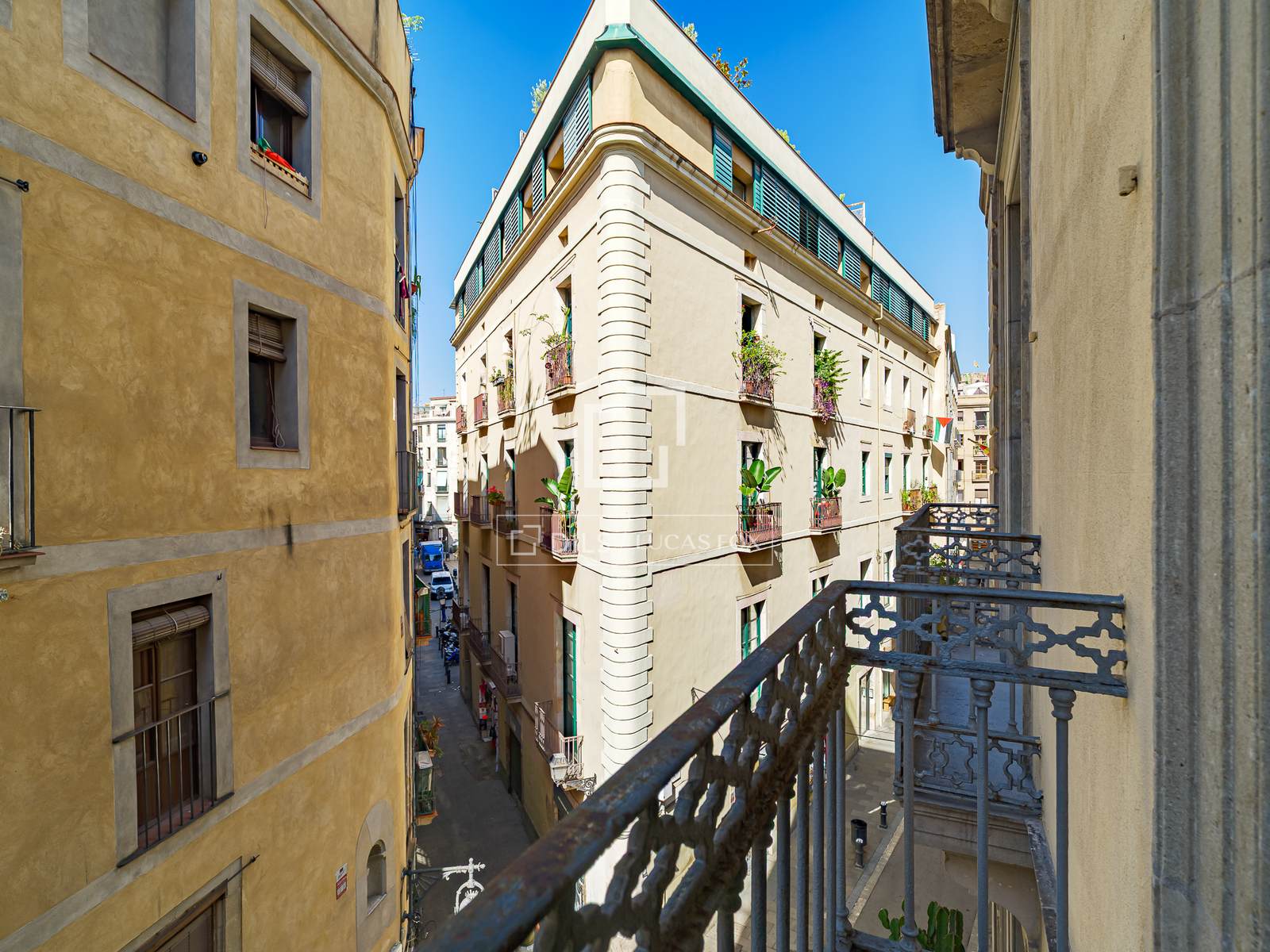 Apartment à Barcelona, Espagne 4 chambres, 193 m2 No. 192560