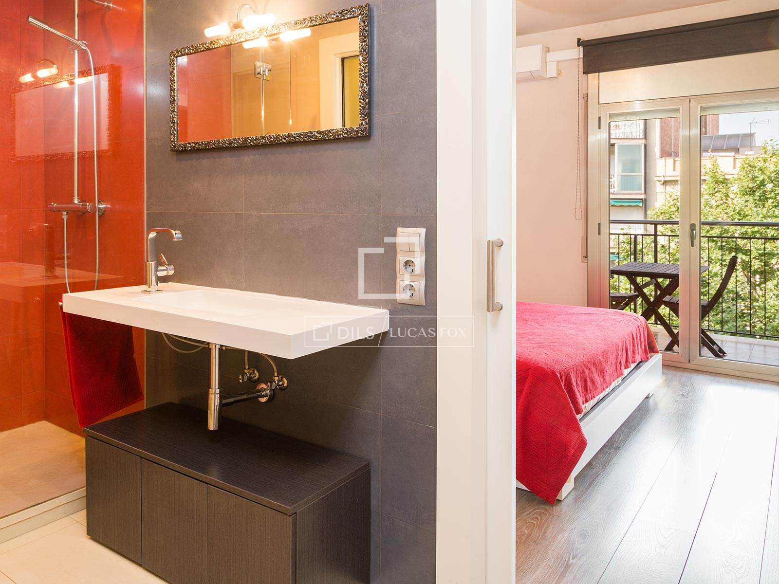 Huoneisto Barcelona, Espanja 3 makuuhuonetta, 90 m2 No. 192566