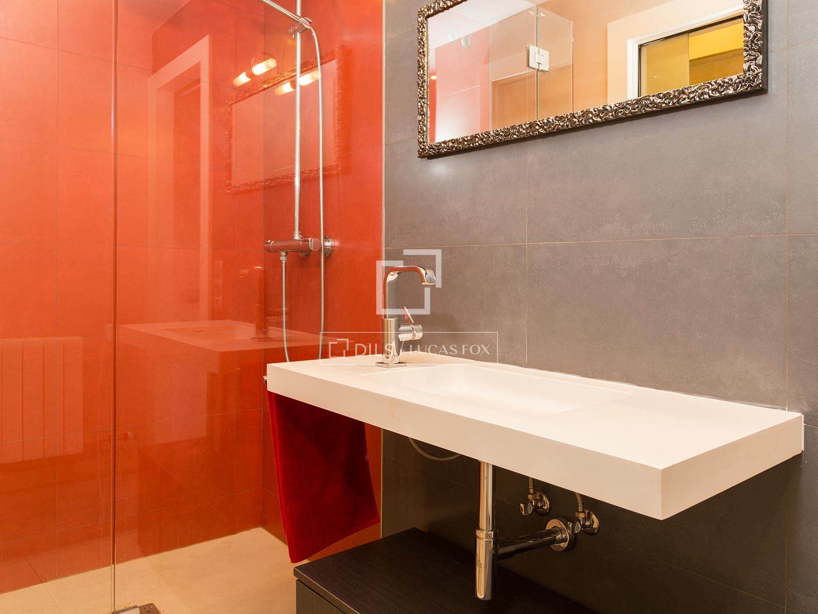 Huoneisto Barcelona, Espanja 3 makuuhuonetta, 90 m2 No. 192566