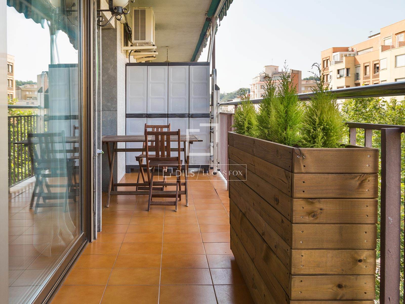 Huoneisto Barcelona, Espanja 3 makuuhuonetta, 90 m2 No. 192566
