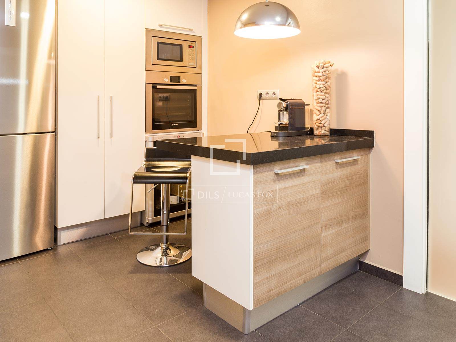 Huoneisto Barcelona, Espanja 3 makuuhuonetta, 90 m2 No. 192566