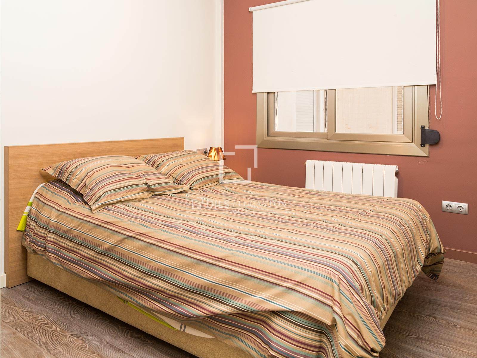 Huoneisto Barcelona, Espanja 3 makuuhuonetta, 90 m2 No. 192566