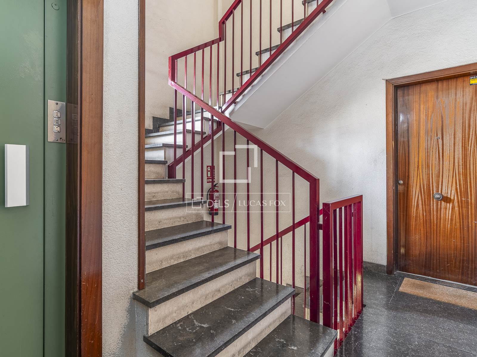 Huoneisto Barcelona, Espanja 3 makuuhuonetta, 90 m2 No. 192566
