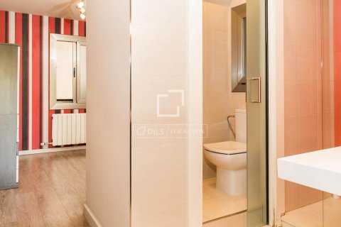 Appartamento in vendita a Barcelona, Spagna 3 camere da letto, 90 mq. N° 192566 - foto 3