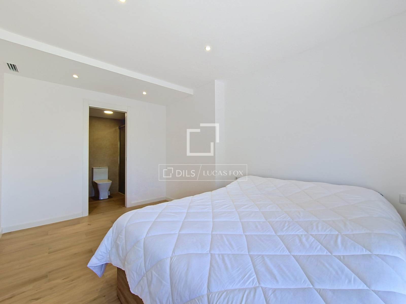 Villa in Vilanova i la Geltru, Barcelona, Spanien 3 Schlafzimmer, 110 m2 Nr. 192562