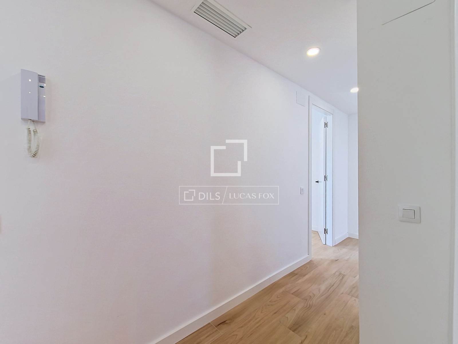 Villa in Vilanova i la Geltru, Barcelona, Spanien 3 Schlafzimmer, 110 m2 Nr. 192562