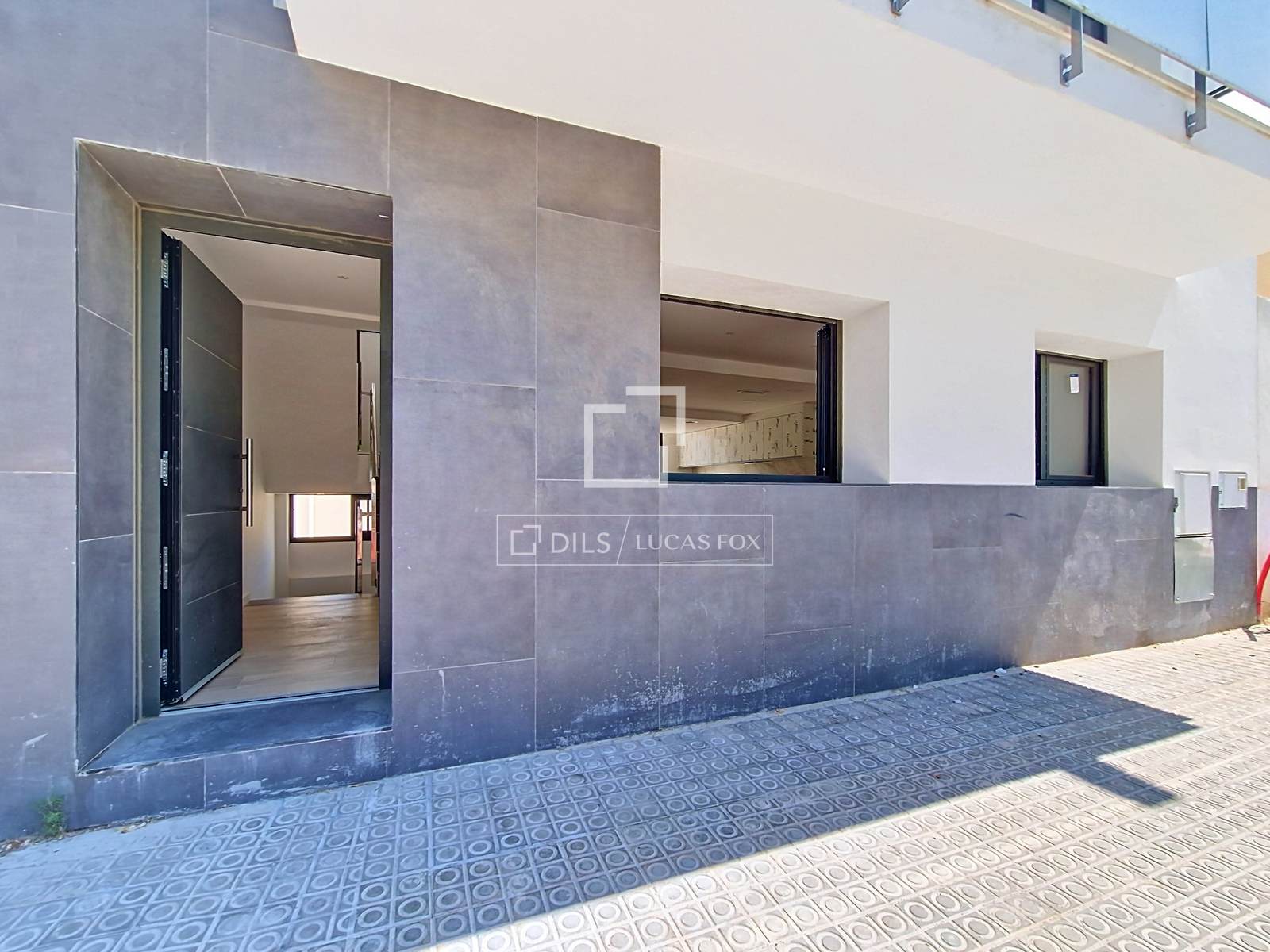 Villa in Vilanova i la Geltru, Barcelona, Spanien 3 Schlafzimmer, 110 m2 Nr. 192562