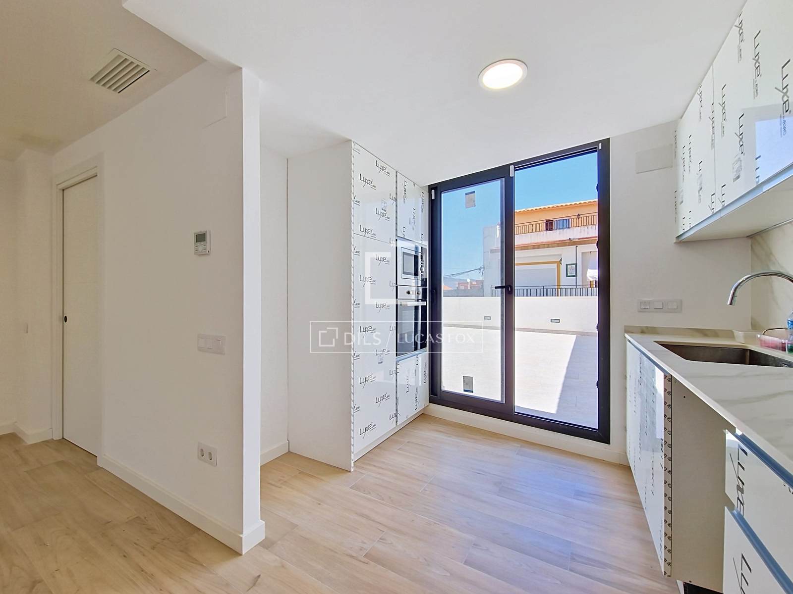 Villa in Vilanova i la Geltru, Barcelona, Spanien 3 Schlafzimmer, 110 m2 Nr. 192562