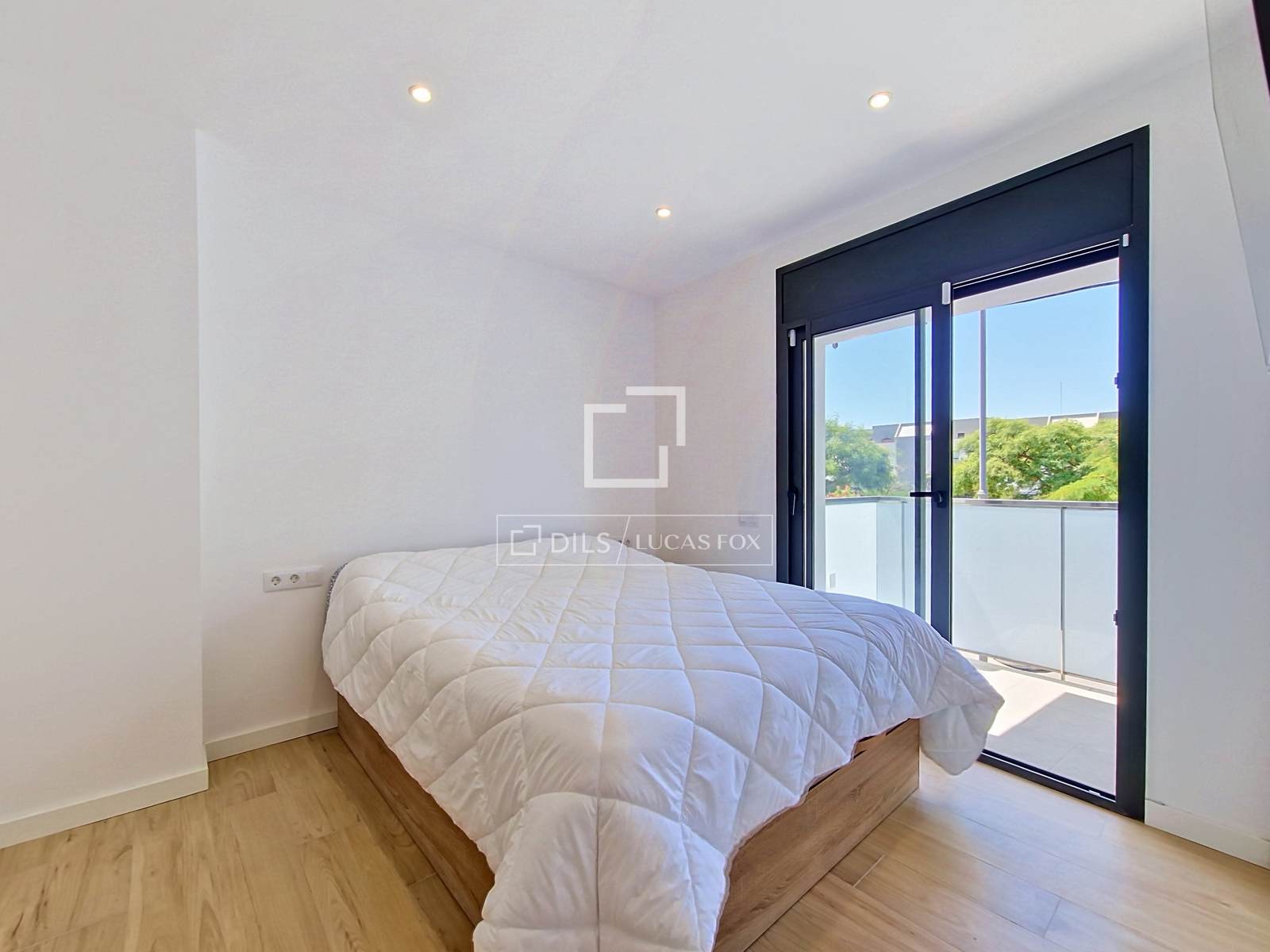 Villa in Vilanova i la Geltru, Barcelona, Spanien 3 Schlafzimmer, 110 m2 Nr. 192562