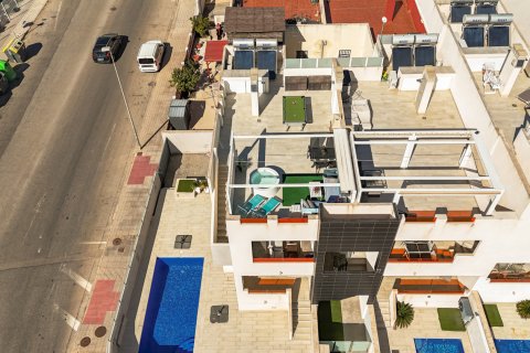 Bungalow zum Verkauf in Torrevieja, Alicante, Spanien 2 Schlafzimmer, 61 m2 Nr. 156080 - Foto 2