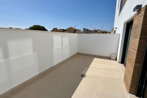 Bungalow zum Verkauf in San Pedro del Pinatar, Murcia, Spanien 2 Schlafzimmer, 79 m2 Nr. 156078 - Foto 6