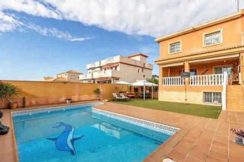 Villa in vendita a Torrevieja, Alicante, Spagna 4 camere da letto, 250 mq. N° 156079 - foto 3