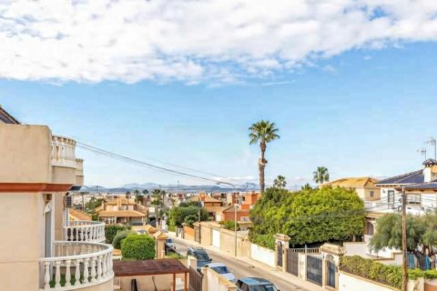 Villa in vendita a Torrevieja, Alicante, Spagna 4 camere da letto, 250 mq. N° 156079 - foto 27