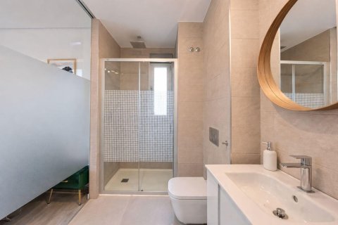 Apartment for sale in Villamartin, Alicante, Spain 3 bedrooms, 97 sq.m. No. 156081 - photo 15