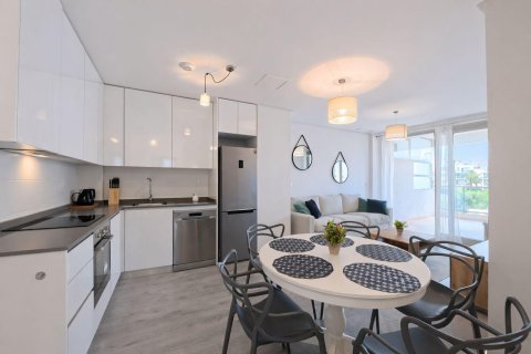 Apartment for sale in Villamartin, Alicante, Spain 3 bedrooms, 97 sq.m. No. 156081 - photo 9