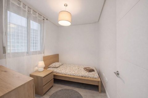 Apartment for sale in Villamartin, Alicante, Spain 3 bedrooms, 97 sq.m. No. 156081 - photo 19