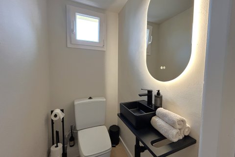 Huoneisto vuokrattavana Cala Vinyes, Mallorca, Espanja, 3 makuuhuonetta, 160 m2 No. 156064 - kuva 12