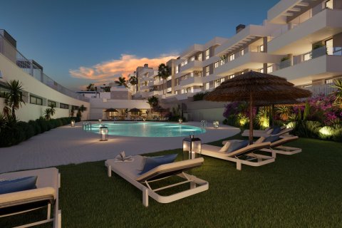 Huoneisto myytävänä Estepona, Malaga, Espanja, 2 makuuhuonetta, 102.22 m2 No. 177735 - kuva 2