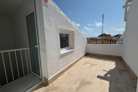House à vendre Torrevieja, Alicante, Espagne, 3 chambres, 78 m2 No. 137658 - photo 25
