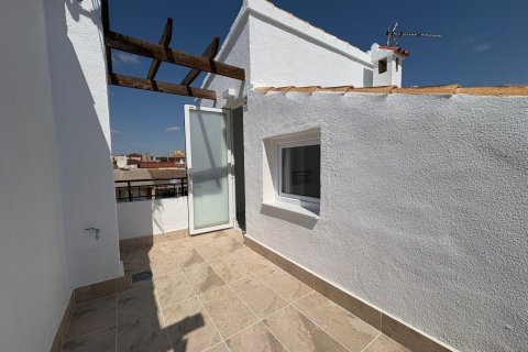 House à vendre Torrevieja, Alicante, Espagne, 3 chambres, 78 m2 No. 137658 - photo 24