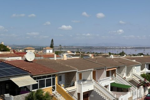 House à vendre Torrevieja, Alicante, Espagne, 3 chambres, 78 m2 No. 137658 - photo 14