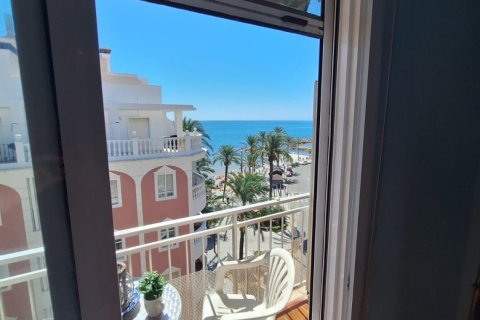 Lägenhet till salu Torrevieja, Alicante, Spanien 4 sovrum, 85 kvm. Nr. 137657 - foto 3