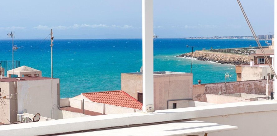 Attico a Torrevieja, Alicante, Spagna 2 camere da letto, 86 mq. N° 165435