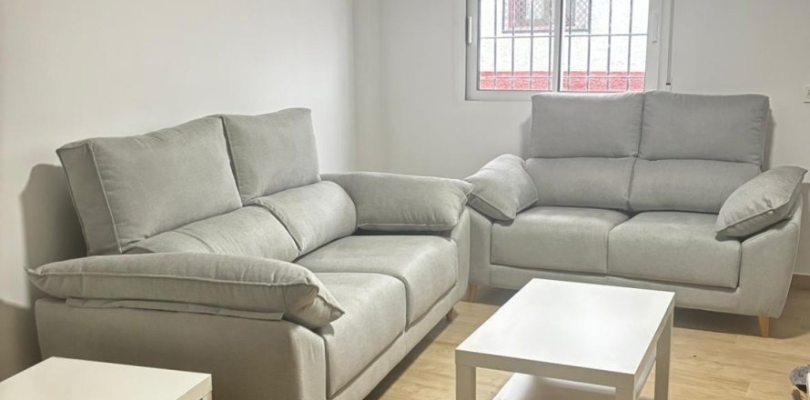 House à Benidorm, Alicante, Espagne 2 chambres, 175 m2 No. 165520