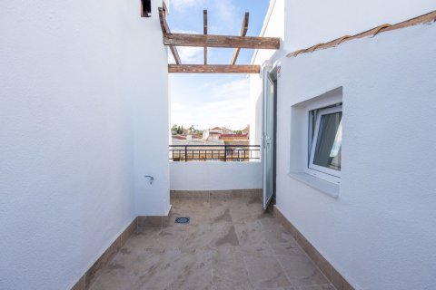 House for sale in Torrevieja, Alicante, Spain 78 sq.m. No. 181672 - photo 23