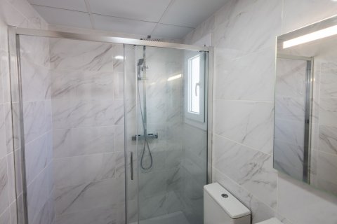 Сasa en venta en Torrevieja, Alicante, España 78 m2 No. 181672 - foto 9