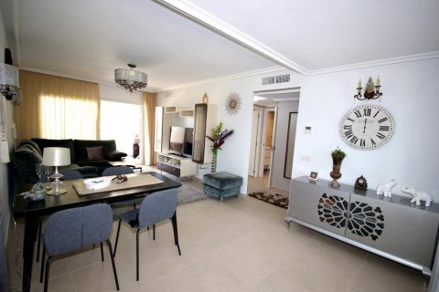 Huoneisto myytävänä Torrevieja, Alicante, Espanja, 3 makuuhuonetta, 154 m2 No. 109443 - kuva 8