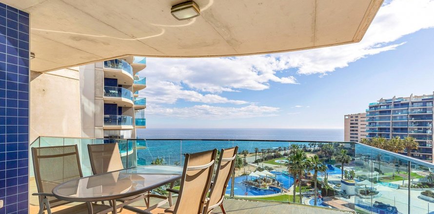 Apartment Torrevieja, Alicante, Espagne 2 chambres, 81 m2 No. 109444