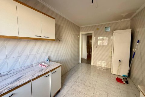 Apartment for sale in Torrevieja, Alicante, Spain 3 bedrooms, 119 sq.m. No. 144367 - photo 27